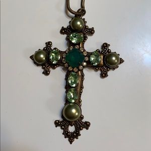 Lizpaiacios necklace